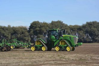 John Deere Revolutionizes 2026-2027 Lineup with Autonomous Tillage and Gen 2 See & Spray