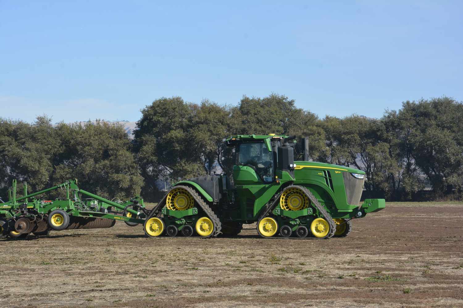 John Deere Revolutionizes 2026-2027 Lineup with Autonomous Tillage and Gen 2 See & Spray
